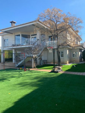 Villa Mare a los pies de Sierra Nevada
